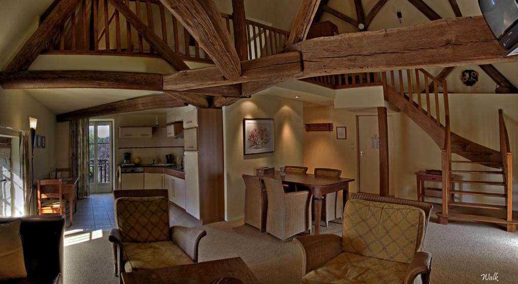 Charme Hotel La Dominotte Demigny Quarto foto